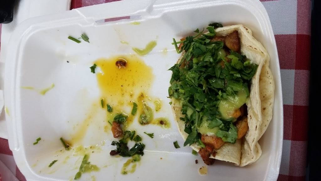 Super Albert Mexican Food | restaurant | 5189 Alhambra Ave, Los Angeles, CA 90032, USA | 3232763937 OR +1 323-276-3937