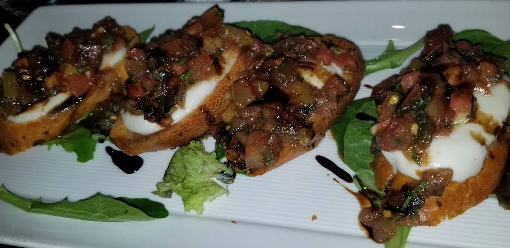 Solanos | restaurant | 78075 Main St #105, La Quinta, CA 92253, USA | 7607716655 OR +1 760-771-6655