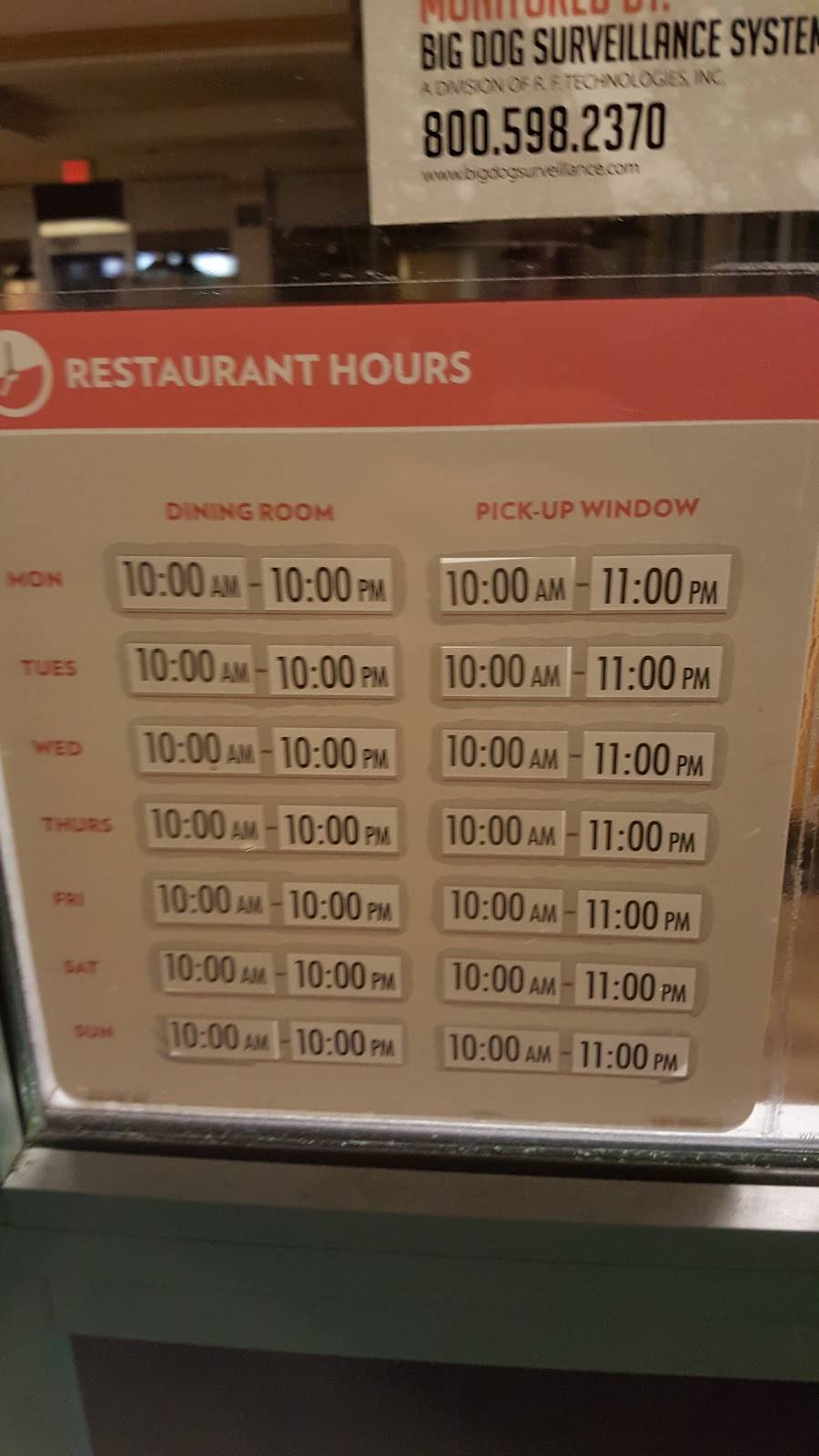 Wendys | restaurant | 2505 Iron Point Cir, Folsom, CA 95630, USA | 9169848554 OR +1 916-984-8554