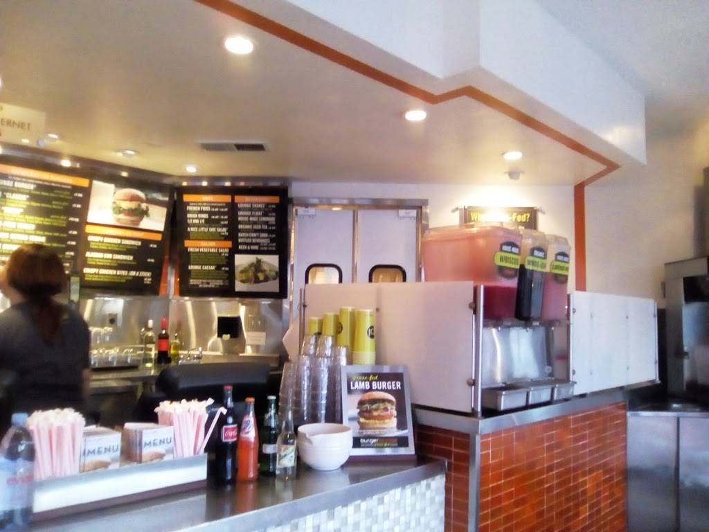 Burger Lounge | meal takeaway | 1101 Wall St, La Jolla, CA 92037, USA | 8584560196 OR +1 858-456-0196