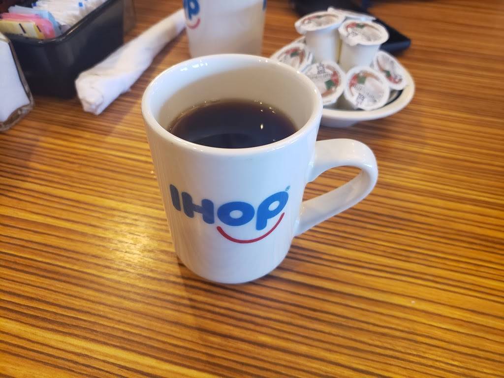 IHOP | restaurant | 3595 S Rainbow Blvd, Las Vegas, NV 89103, USA | 7023651004 OR +1 702-365-1004