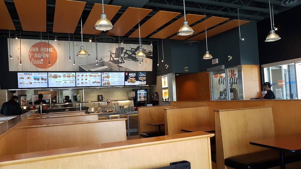 Harveys | restaurant | 898 Don Mills Rd, Business Park, Barber Greene Rd, North York, ON M3C 1V6, Canada | 4164441343 OR +1 416-444-1343