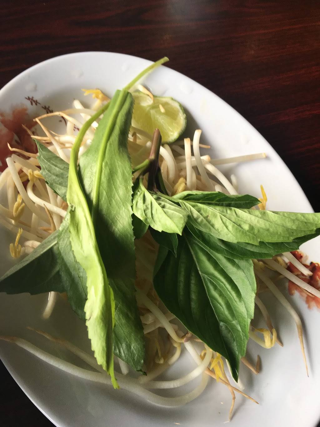 Pho Do Thi | restaurant | 25 Dundas St E, Mississauga, ON L5A 1V9, Canada | 9056159696 OR +1 905-615-9696