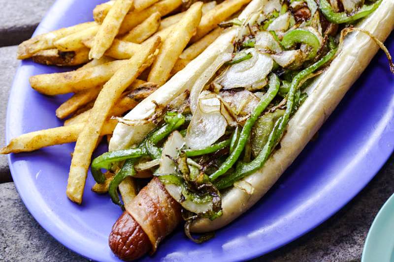 The Tavern on Main | restaurant | 123 Main St, El Segundo, CA 90245, USA | 3103223645 OR +1 310-322-3645