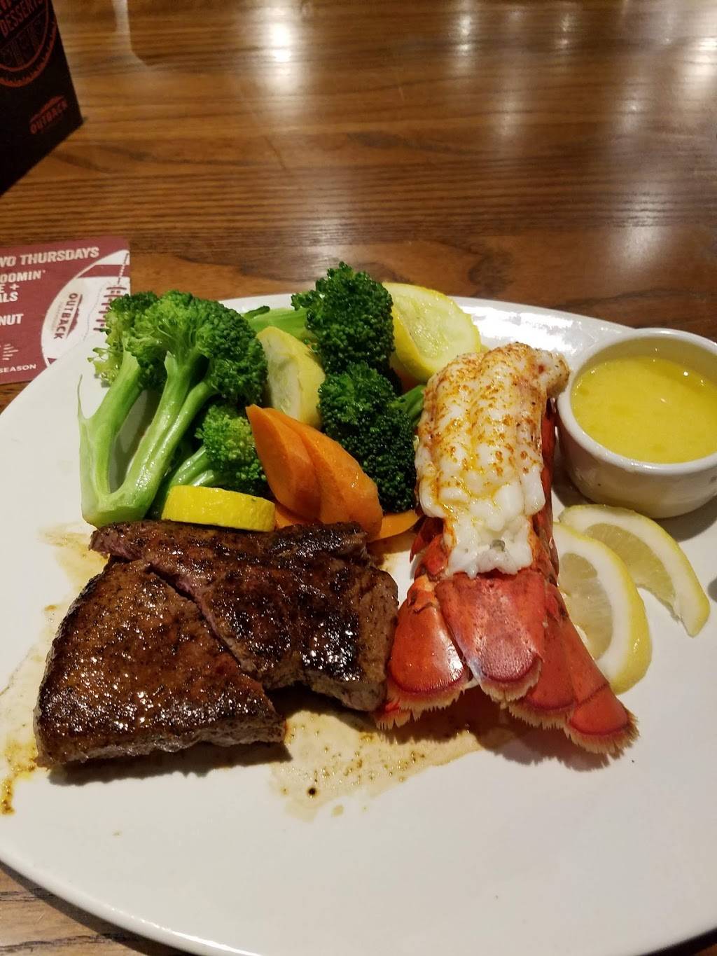 Outback Steakhouse | restaurant | 617 N Canal Rd, Lansing, MI 48917, USA | 5176225346 OR +1 517-622-5346