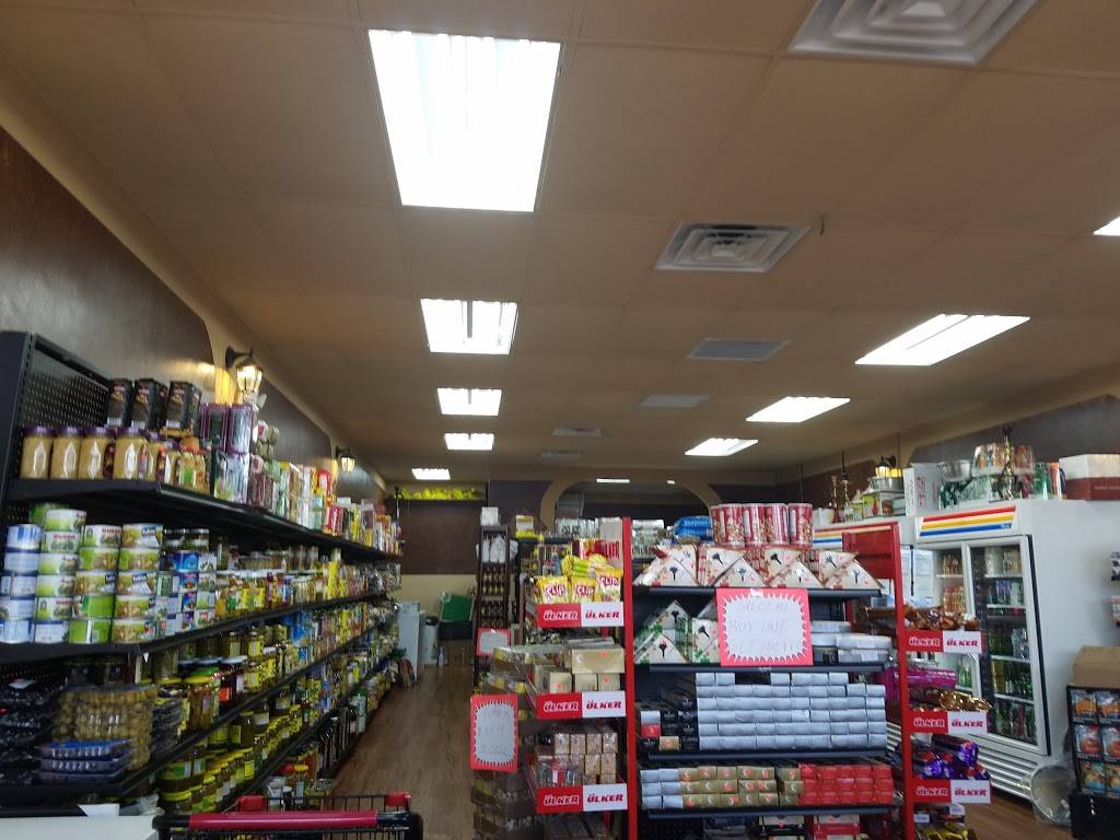 Petra Mediterranean Market | restaurant | 1916 Boy Scout Dr, Fort Myers, FL 33903, USA | 2399393092 OR +1 239-939-3092