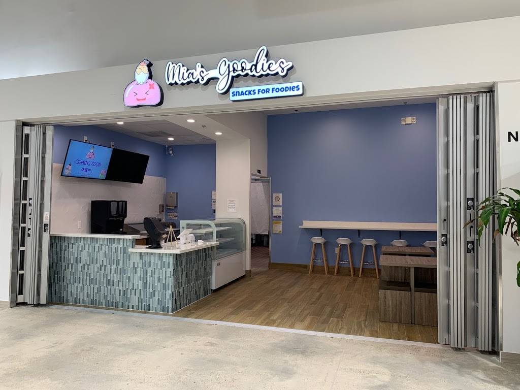 Mias Goodies | restaurant | 3412 Hwy 6 Ste N, Sugar Land, TX 77479, USA | 8325320661 OR +1 832-532-0661