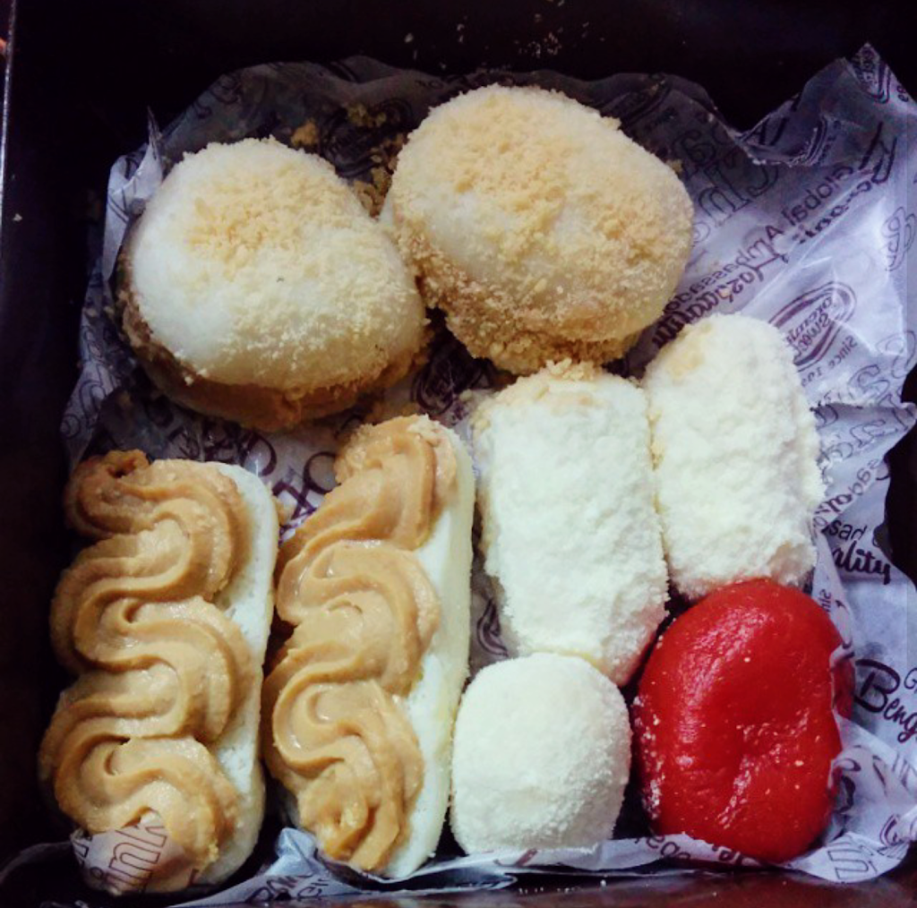 Premium Sweets | restaurant | 60 Danforth Rd, Scarborough, ON M1L 3W4, Canada | 6478481313 OR +1 647-848-1313