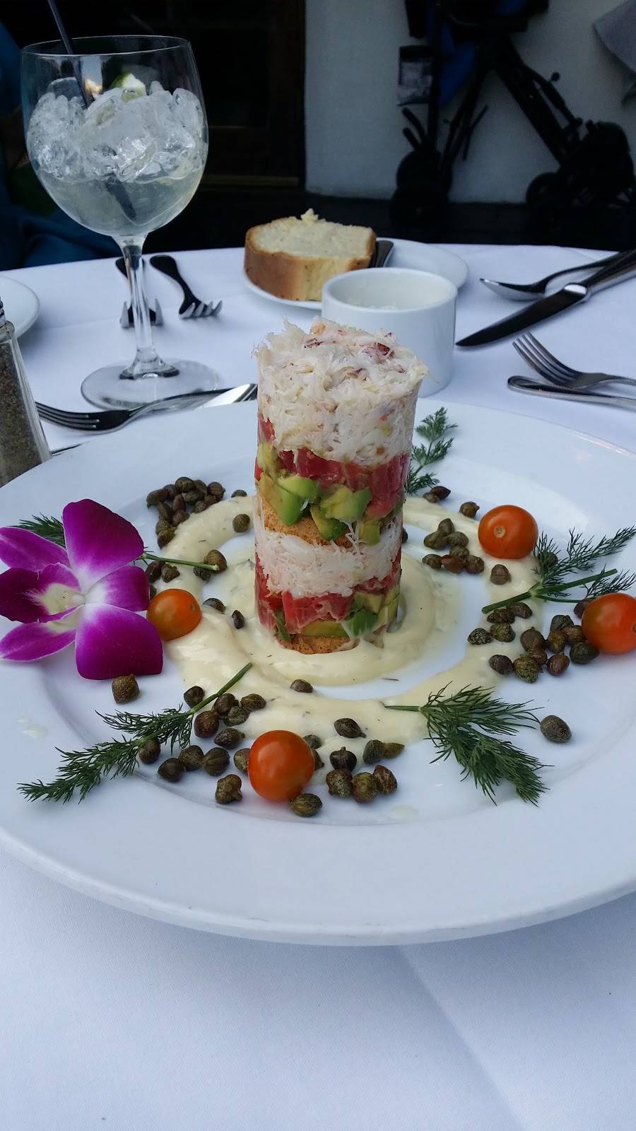 Jillians | restaurant | 74155 El Paseo, Palm Desert, CA 92260, USA | 7607768242 OR +1 760-776-8242