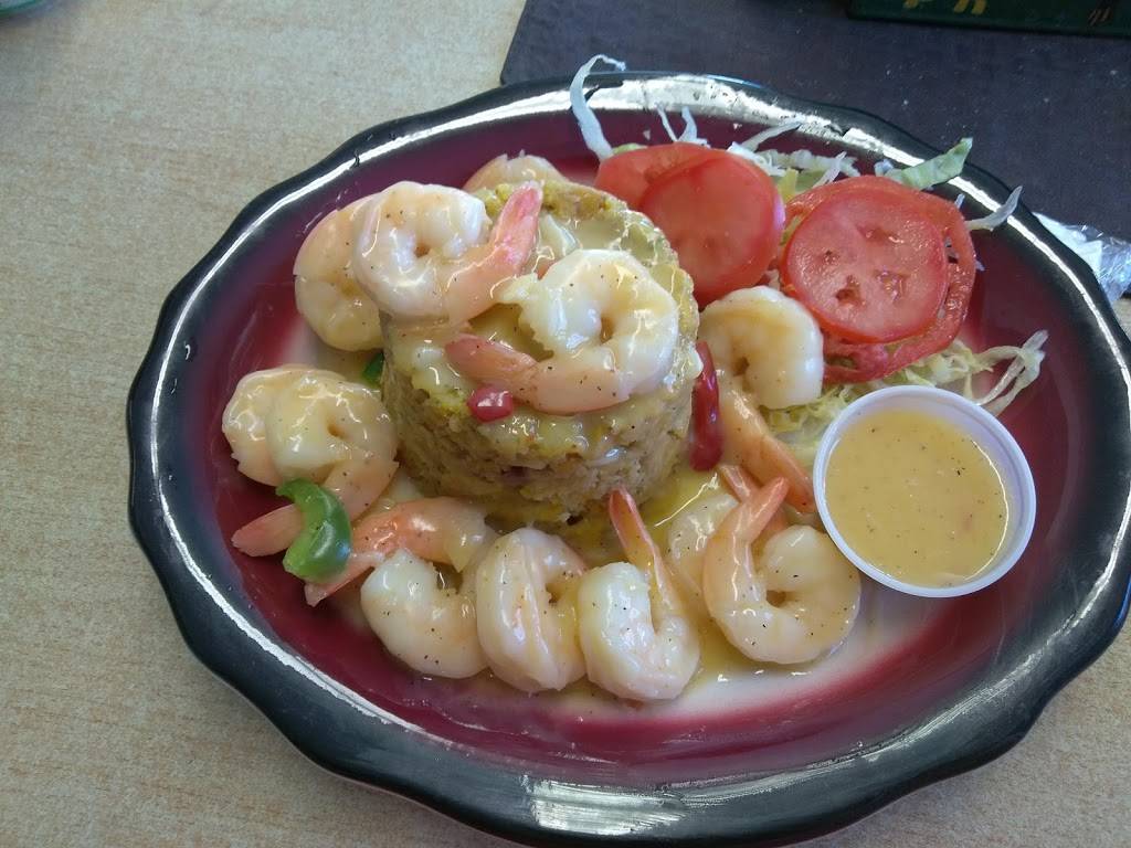 Carmitas Puerto Rican Bakery | bakery | 705 Cranston St, Providence, RI 02907, USA | 4014324046 OR +1 401-432-4046