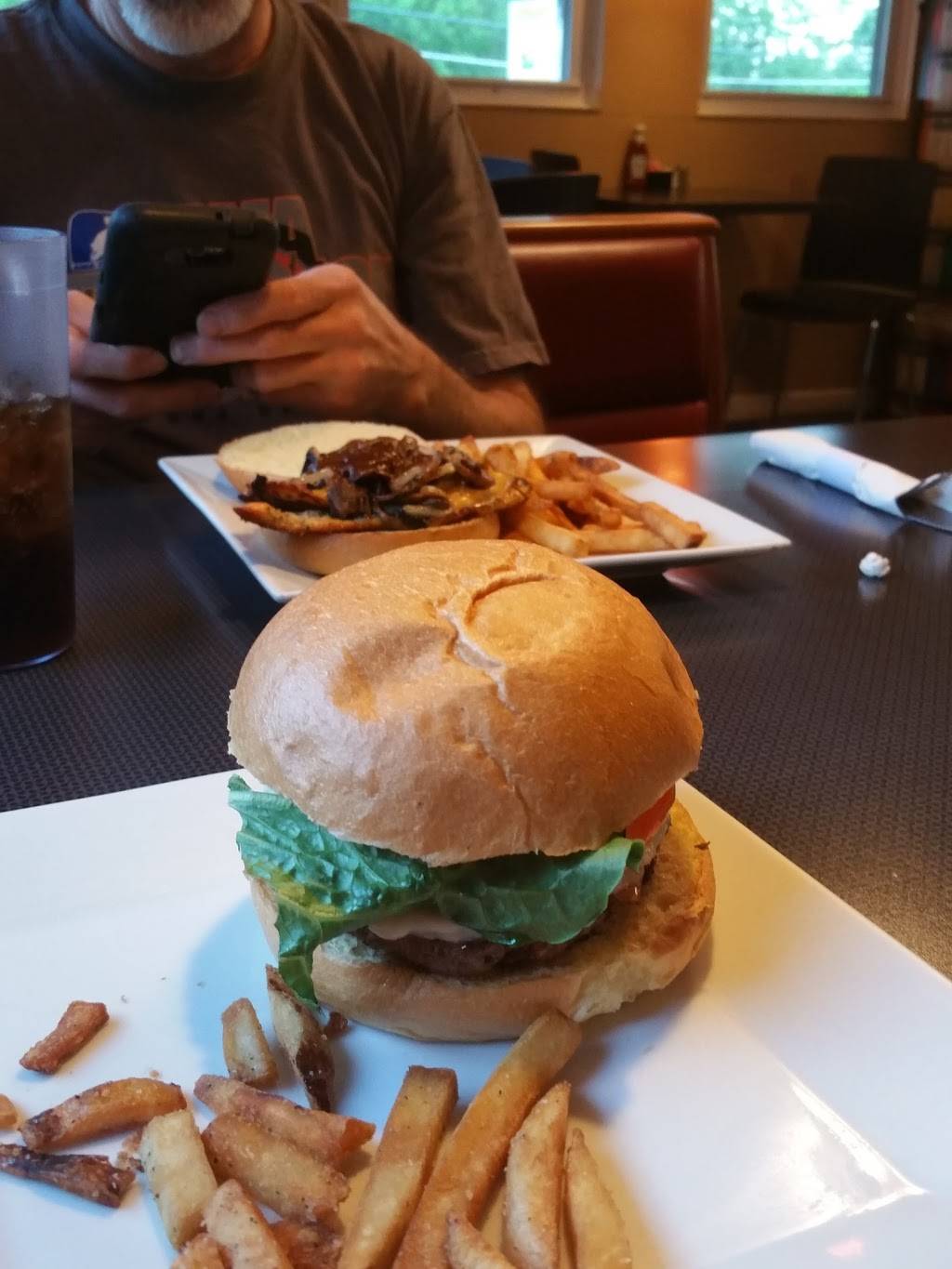 Memos Place | restaurant | 235 NJ-31, Washington, NJ 07882, USA | 9082231786 OR +1 908-223-1786