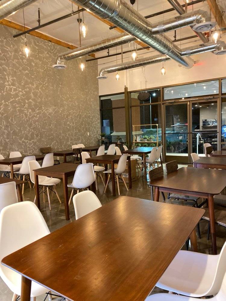 Tasty Broth Pho Grill | restaurant | 1550 W Horizon Ridge Pkwy suite q, Henderson, NV 89012, USA | 7025228228 OR +1 702-522-8228