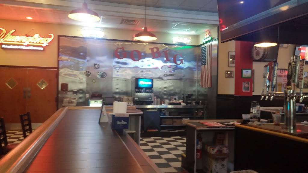 Big Woodys | restaurant | 1302 Hanover Ave, Allentown, PA 18109, USA | 6107701020 OR +1 610-770-1020