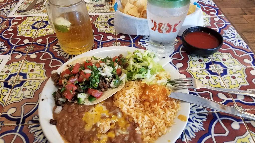 El Rincon Bohemio | restaurant | 4141 State St # F1, Santa Barbara, CA 93110, USA | 8059674464 OR +1 805-967-4464