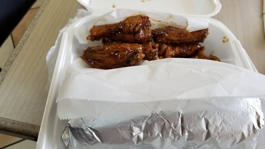 Marietta Wings & More | restaurant | 1869 Cobb Pkwy SE #450, Marietta, GA 30060, USA | 7709553130 OR +1 770-955-3130