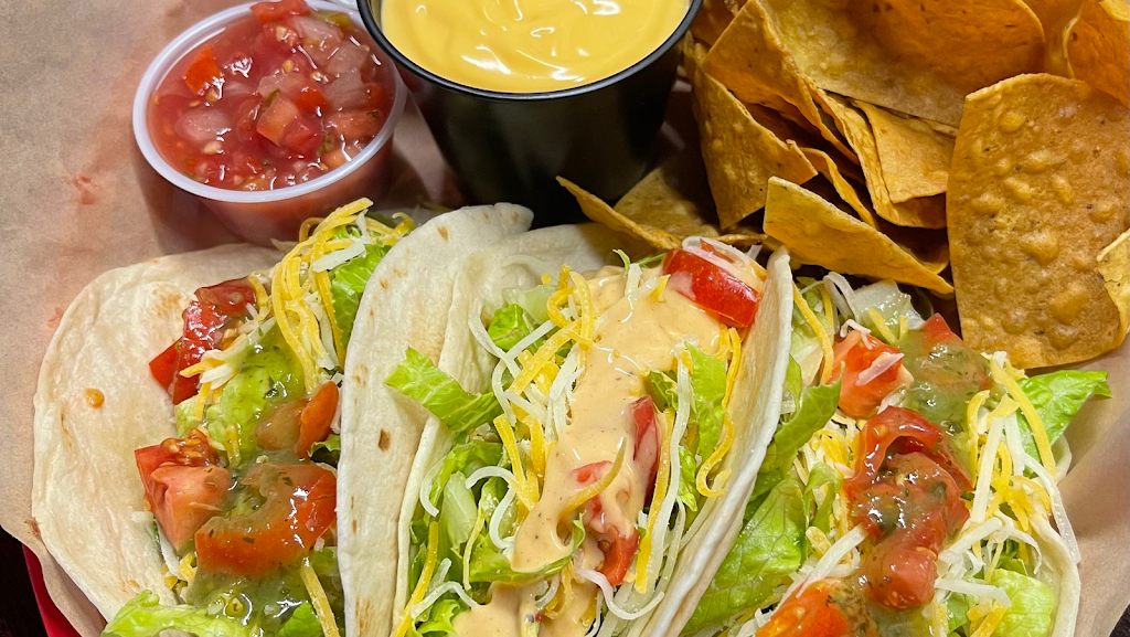 Red Kingdom Grill and Bar | restaurant | 109 N Railroad St, Oran, MO 63771, USA | 5732625000 OR +1 573-262-5000