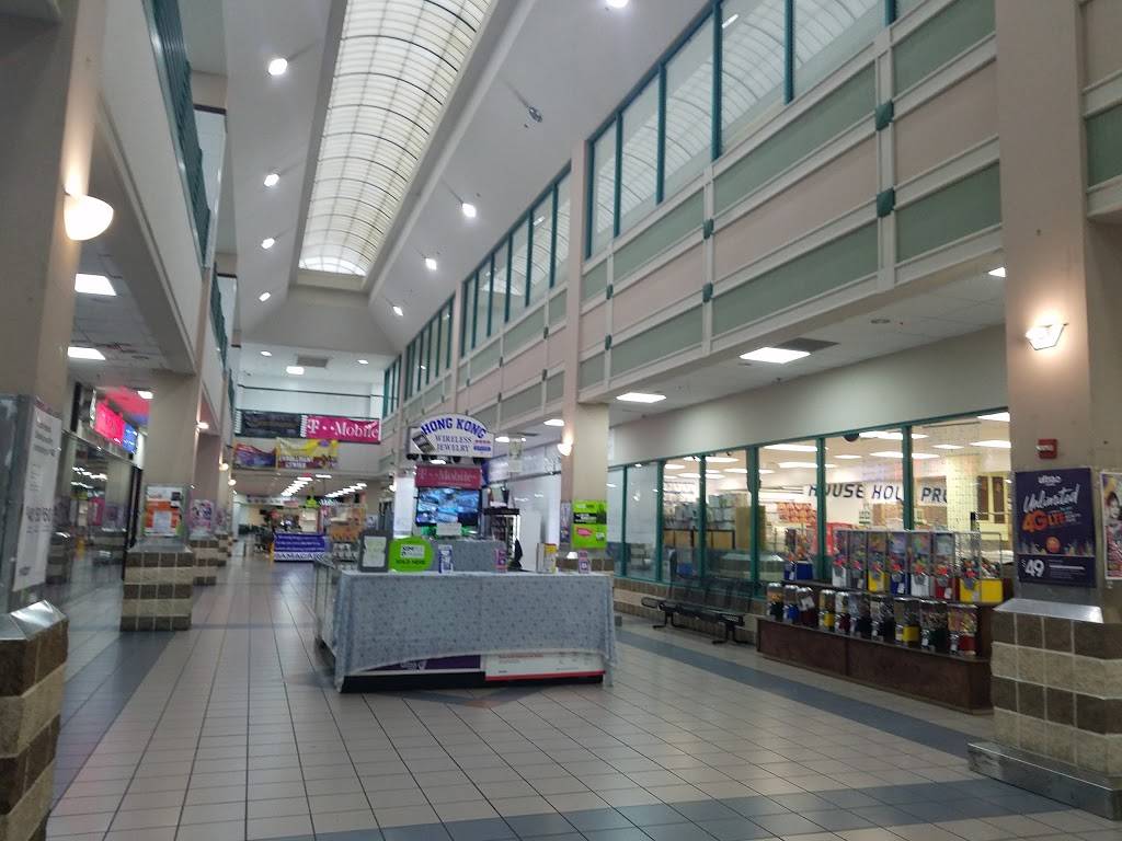 Hong Kong City Mall | shopping mall | 11205 Bellaire Blvd, Houston, TX 77072, USA | 2815757886 OR +1 281-575-7886