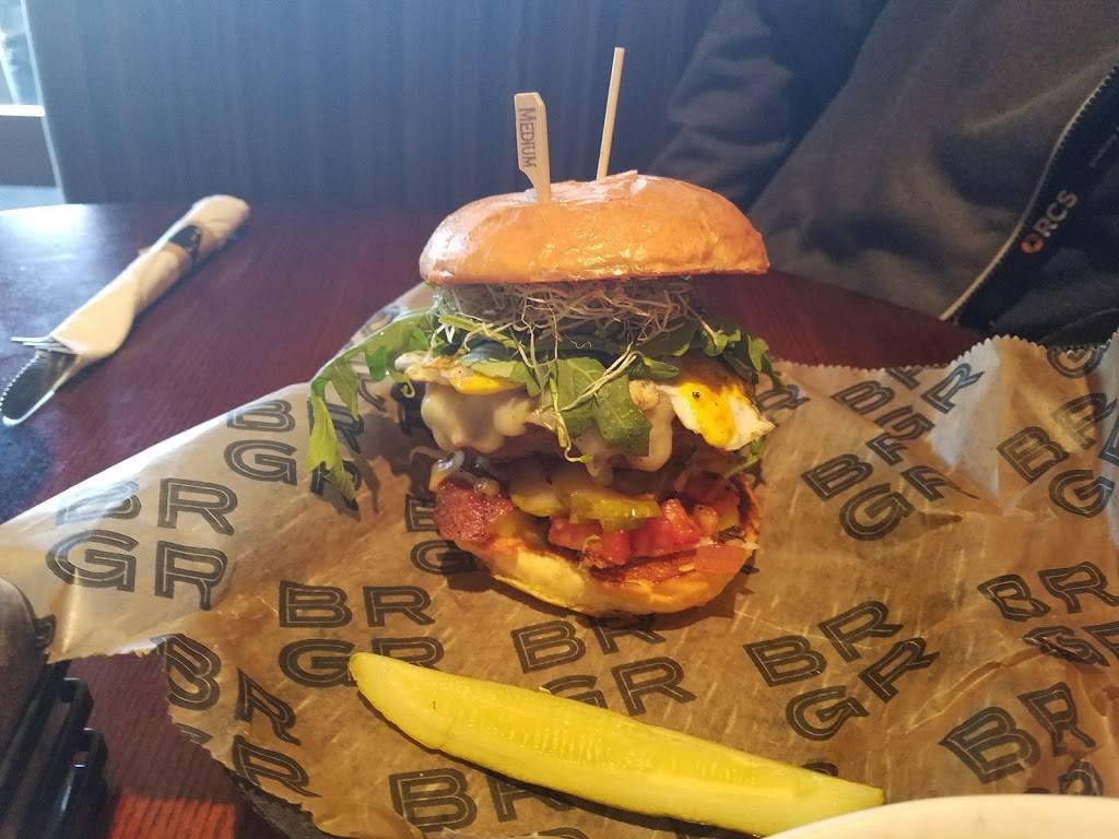 BRGR | restaurant | 20111 RT. 19 &, Freedom Rd, Cranberry Twp, PA 16066, USA | 7247422333 OR +1 724-742-2333