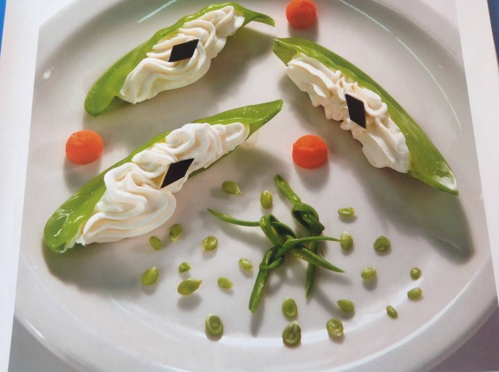 Refined Dining | restaurant | 15 East Palatine Road Suite 110 Suite 110, Prospect Heights, IL 60070, USA | 8472967426 OR +1 847-296-7426