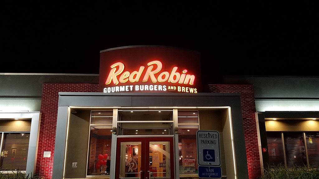 Red Robin Gourmet Burgers and Brews | restaurant | 1054 Cedar Bridge Ave, Brick, NJ 08723, USA | 7326088991 OR +1 732-608-8991