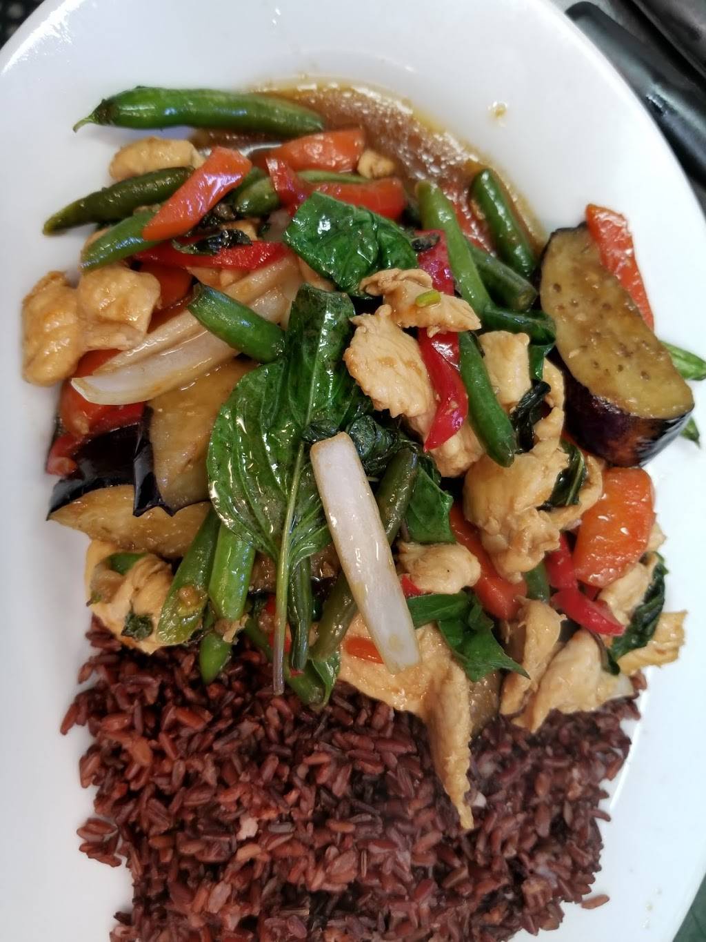 Thai Kettle | restaurant | 621 Del Ganado Rd, San Rafael, CA 94903, USA | 4152267994 OR +1 415-226-7994