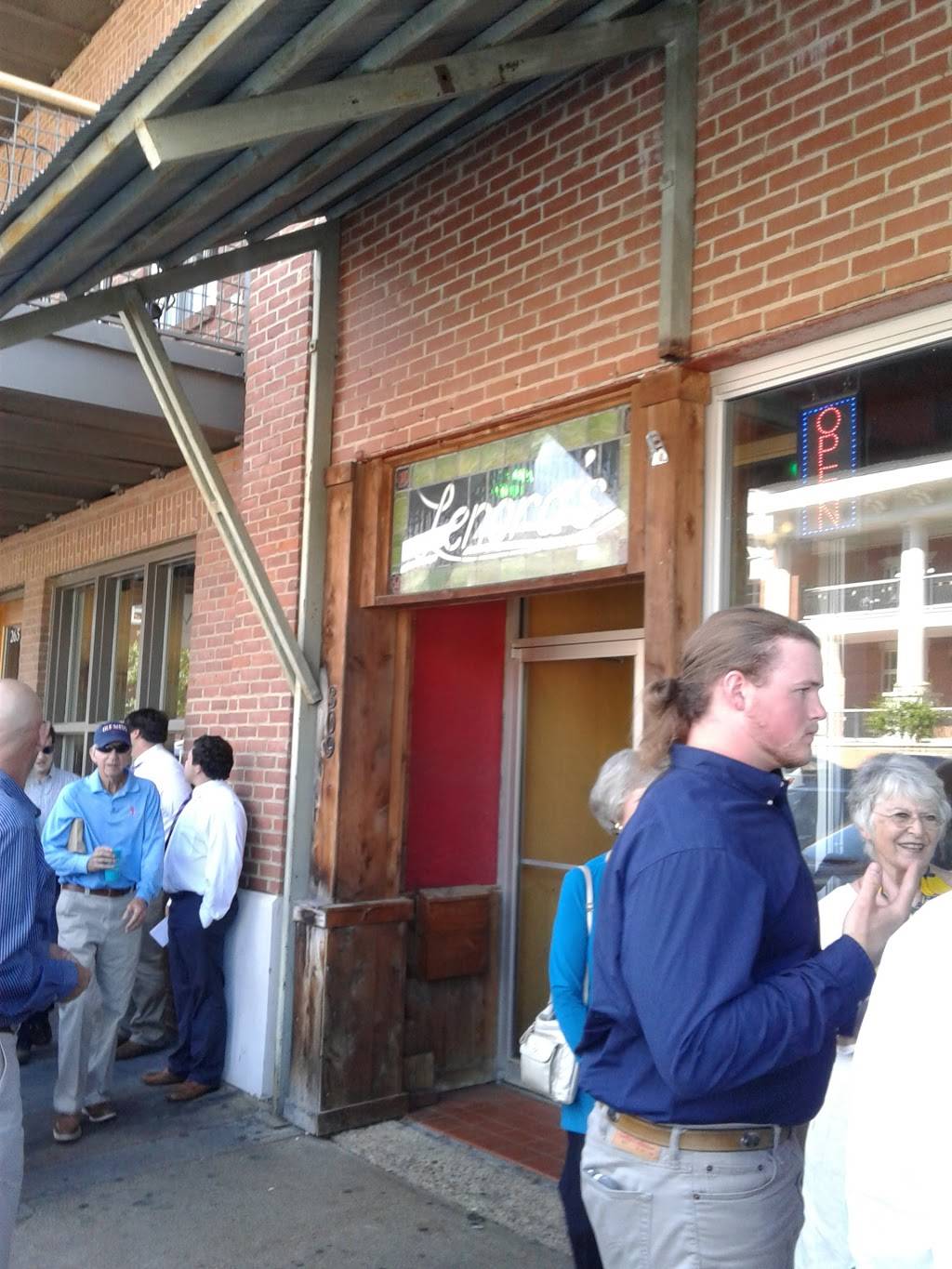 Lenoras Restaurant | restaurant | 309 N Lamar Blvd, Oxford, MS 38655, USA | 6622361144 OR +1 662-236-1144