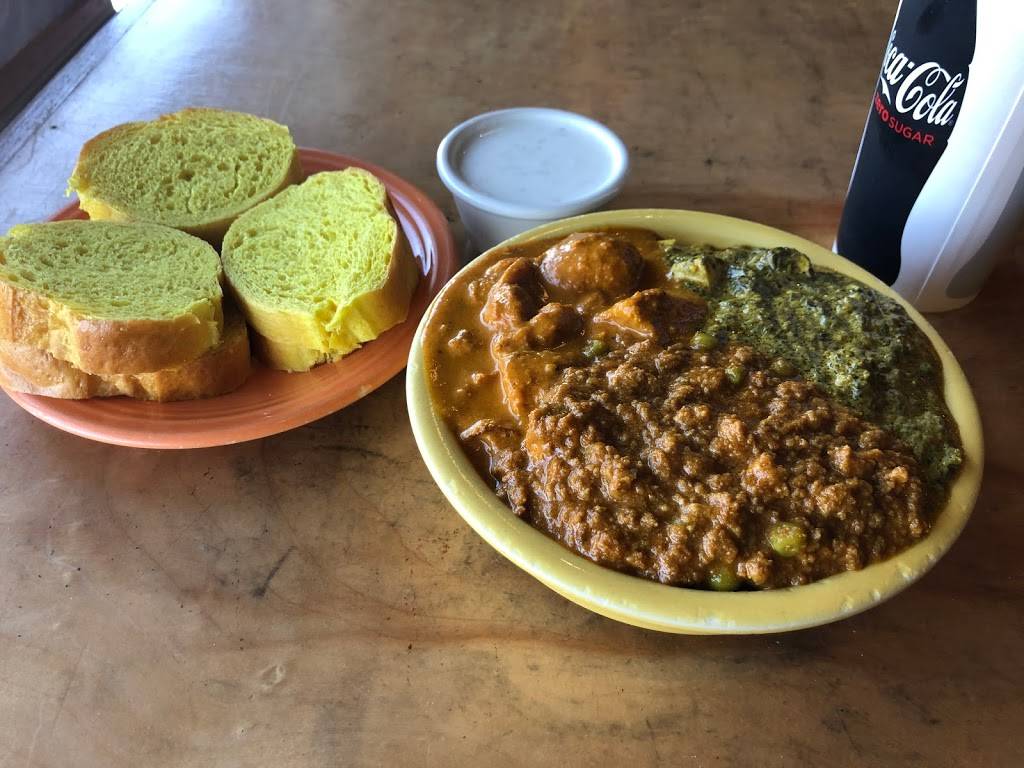 Yak & Yeti Cafe | restaurant | 1360 W Northern Lights Blvd, Anchorage, AK 99507, USA | 9077439090 OR +1 907-743-9090