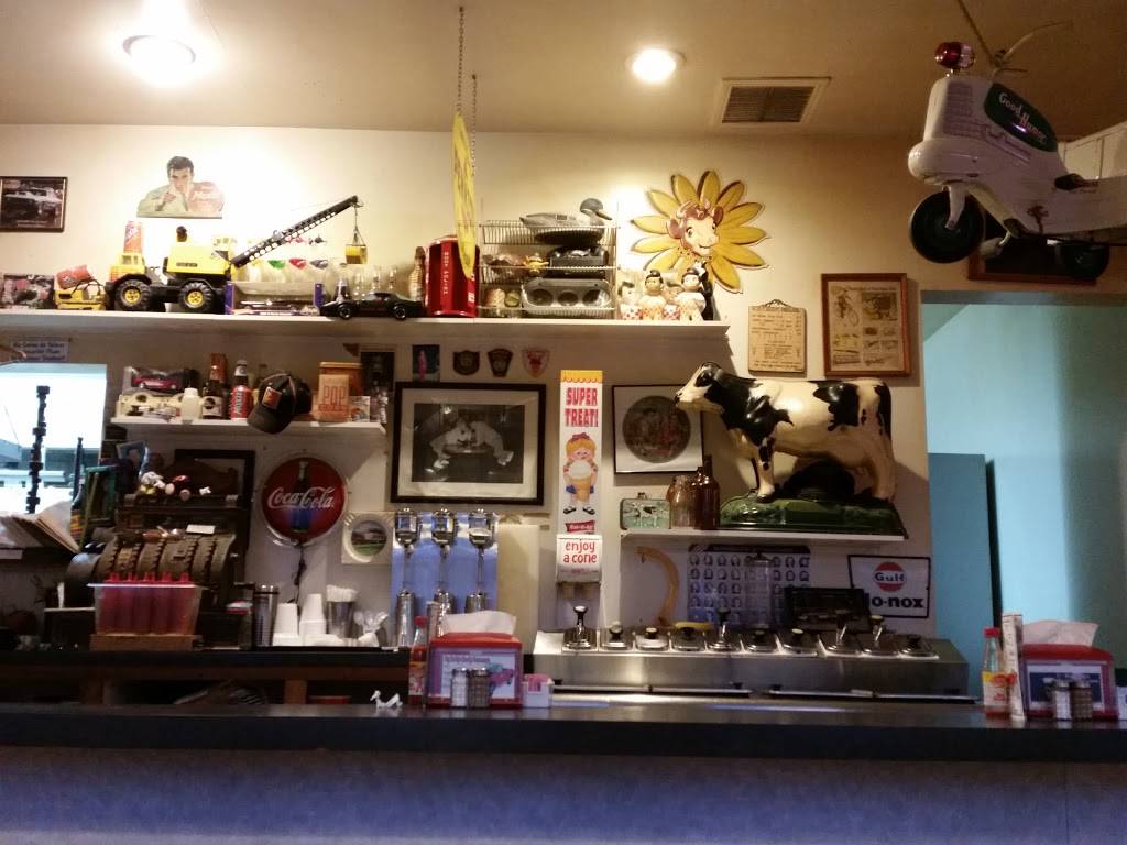 Big Daddys Drive In | restaurant | 11030 Asheville Hwy, Inman, SC 29349, USA | 8644723281 OR +1 864-472-3281