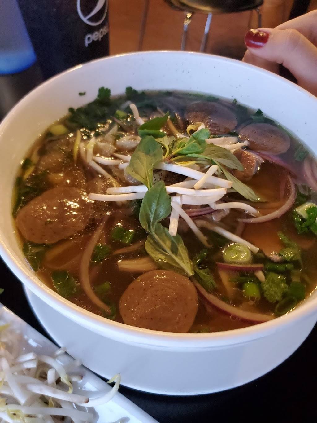 Mai Thai Restaurant | restaurant | 14618 W Center Rd, Omaha, NE 68144, USA | 4023330506 OR +1 402-333-0506