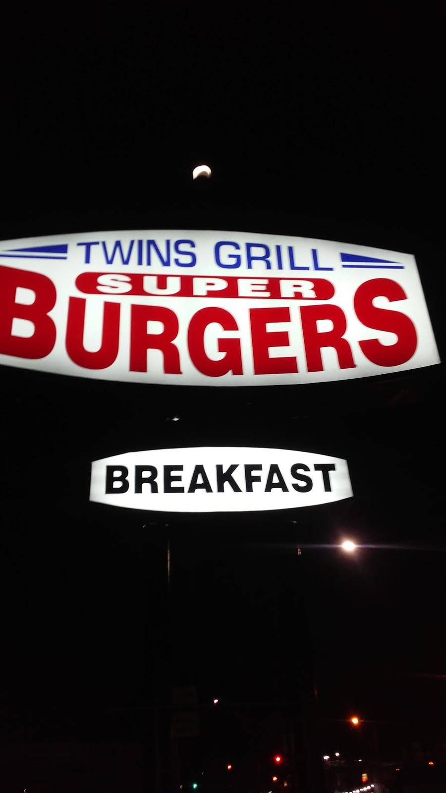 Lakis | restaurant | 2781 E Florence Ave, Huntington Park, CA 90255, USA | 3235835301 OR +1 323-583-5301