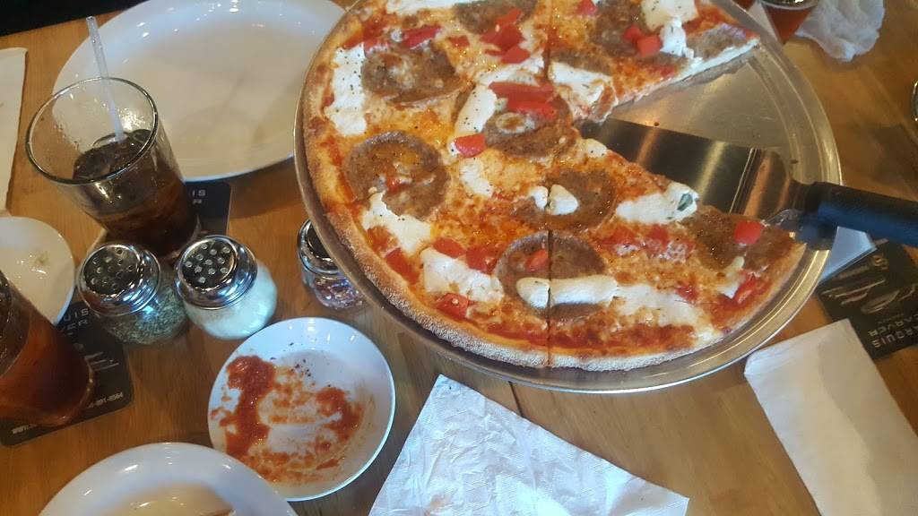 Nancy’s Pizza | restaurant | 894 SW Federal Hwy, Stuart, FL 34994, USA | 7728883182 OR +1 772-888-3182