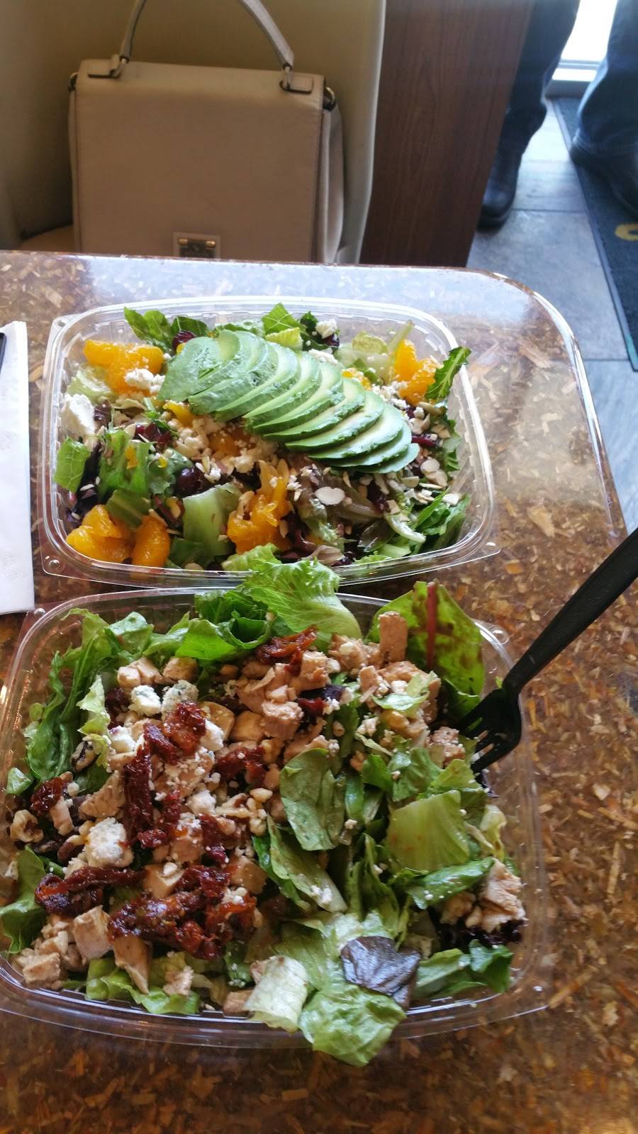 Croutons | restaurant | 9254 Scranton Rd, San Diego, CA 92121, USA | 8586389500 OR +1 858-638-9500