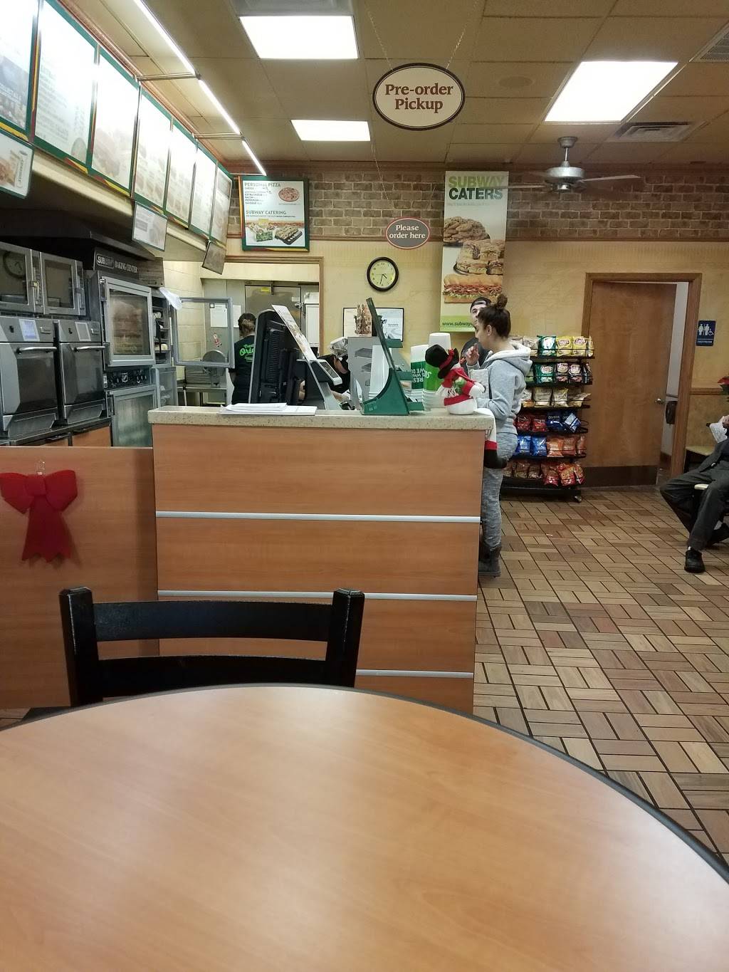 Subway | restaurant | 1341 E Pacheco Blvd, Los Banos, CA 93635, USA | 2098269297 OR +1 209-826-9297