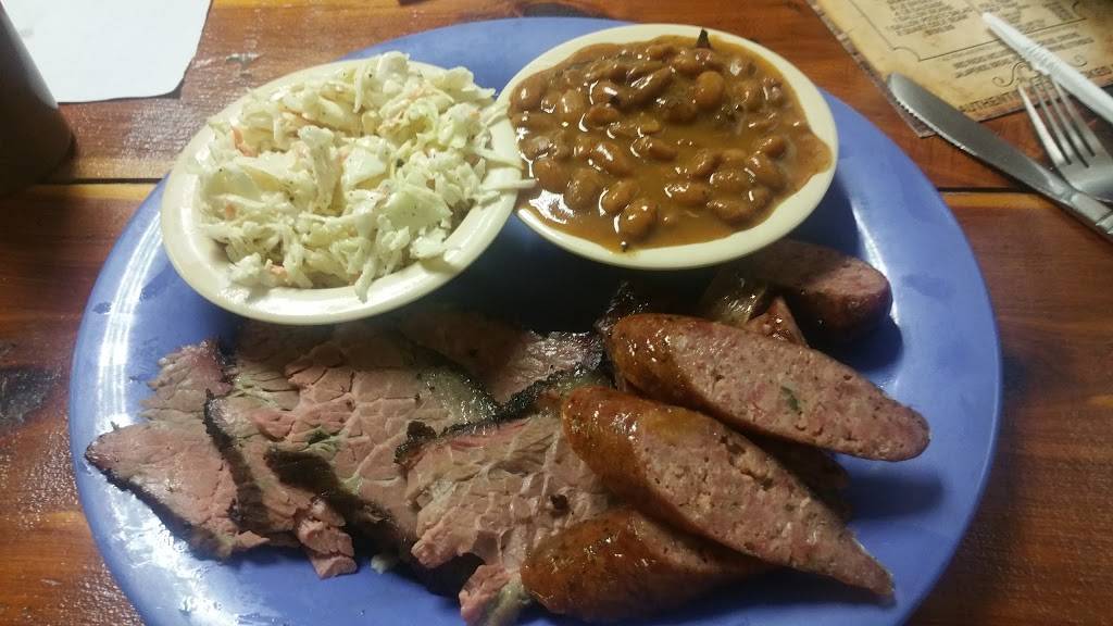 Juniors Texas Bar B-Q | restaurant | 102 McCarty St, Houston, TX 77029, USA | 7136742800 OR +1 713-674-2800