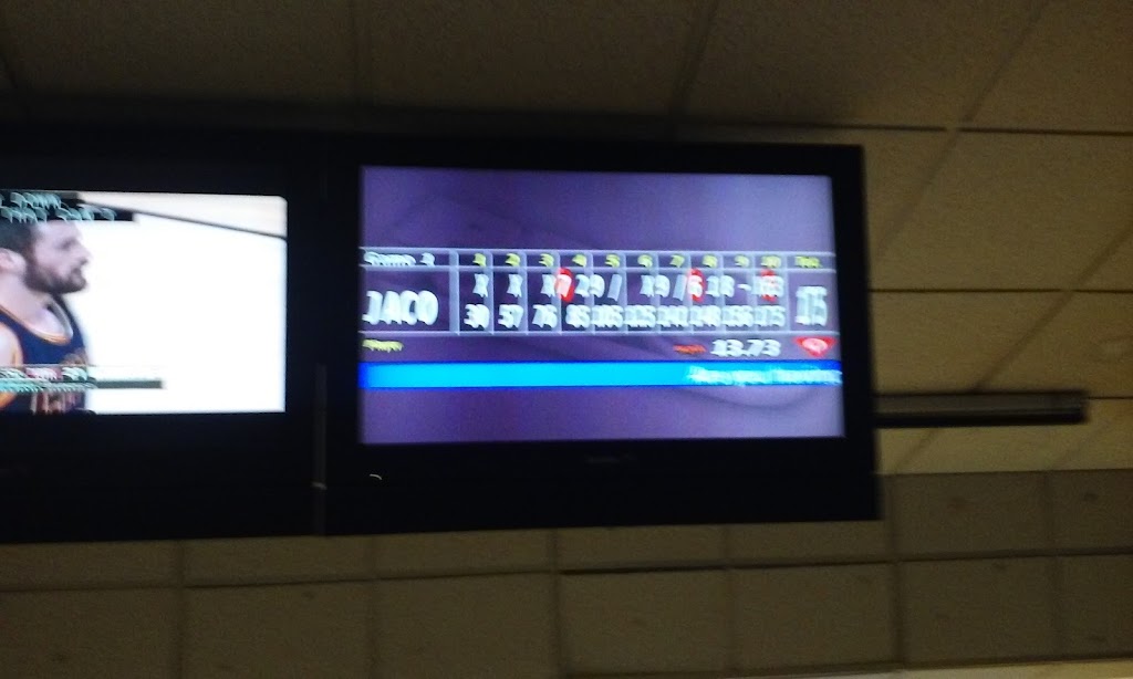 Bowlero Savannah | restaurant | 115 Tibet Ave, Savannah, GA 31406, USA | 9129250320 OR +1 912-925-0320