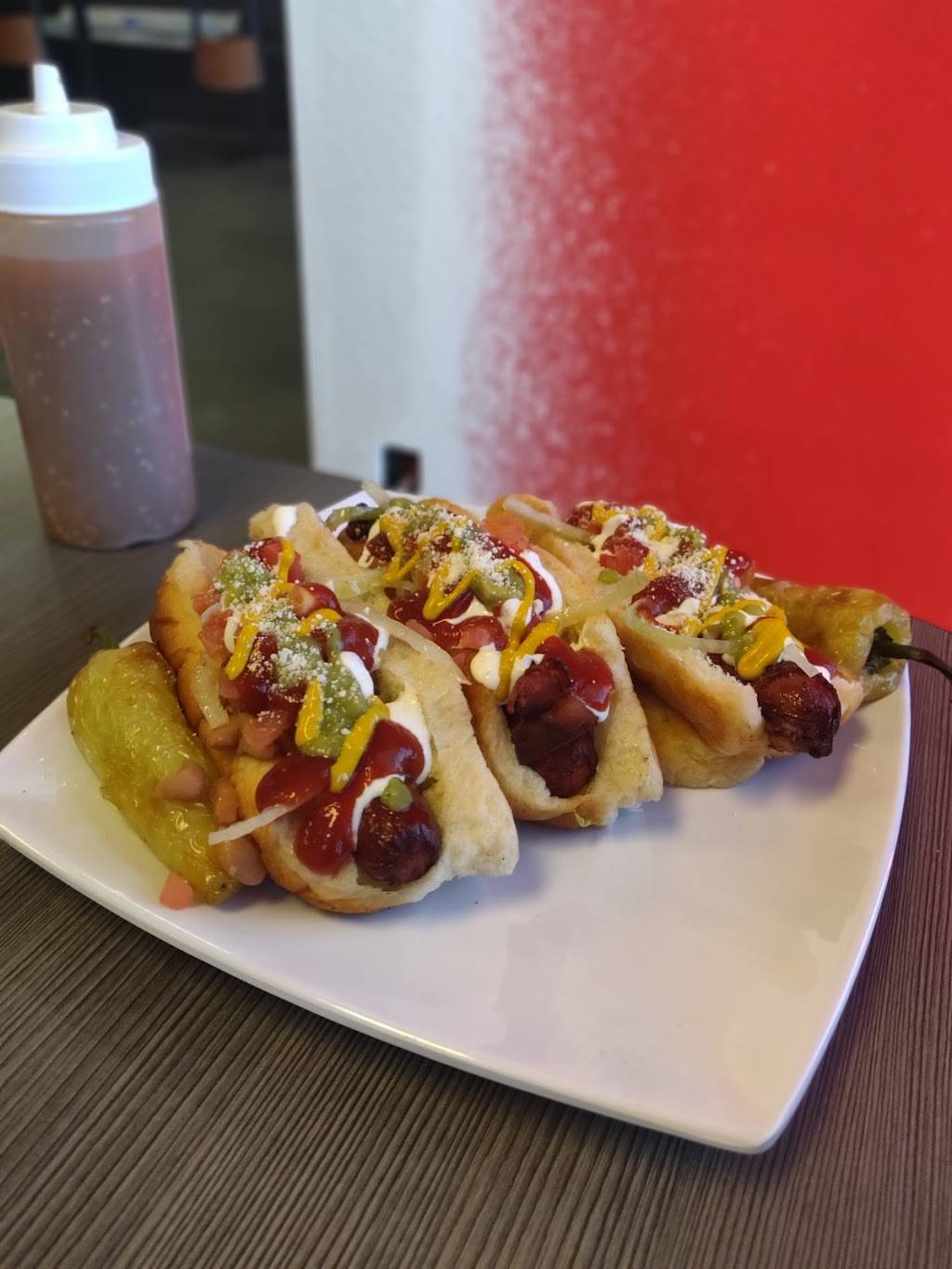 Sr Ozzys Tacos Y Mariscos | restaurant | 1717 W Southern Ave, Phoenix, AZ 85041, USA | 6026770284 OR +1 602-677-0284