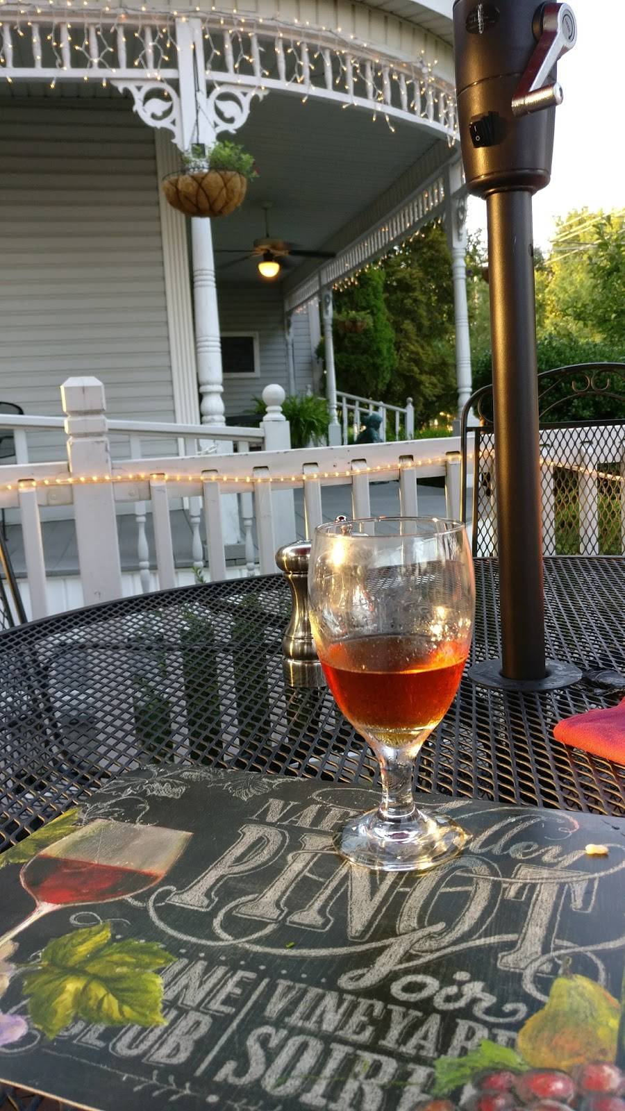 Mauricios Italian Restaurant | restaurant | 232 N Peachtree Ave, Cookeville, TN 38501, USA | 9315282456 OR +1 931-528-2456