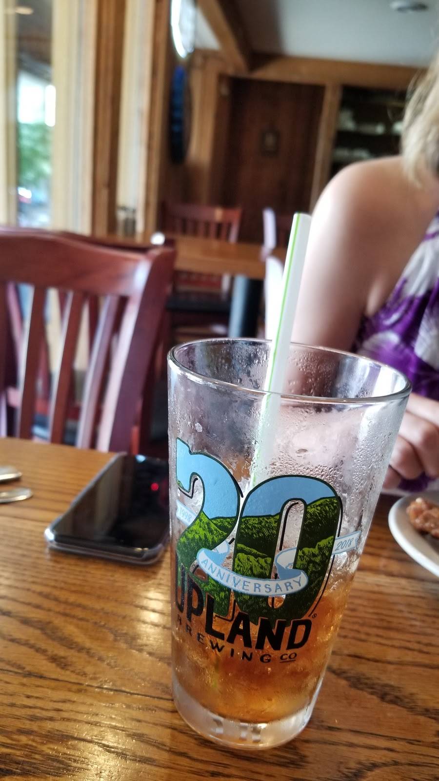 Out Of The Ordinary | restaurant | 61 S Van Buren St, Nashville, IN 47448, USA | 8127789730 OR +1 812-778-9730