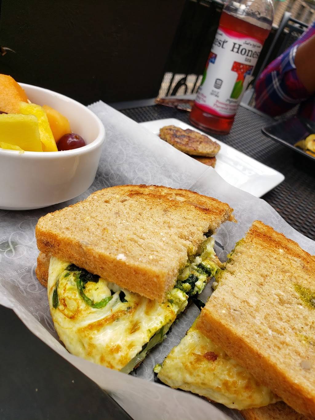 Blondies Coffee & Wine Bar | restaurant | 1301 Washington Ave, St. Louis, MO 63103, USA | 3142416100 OR +1 314-241-6100