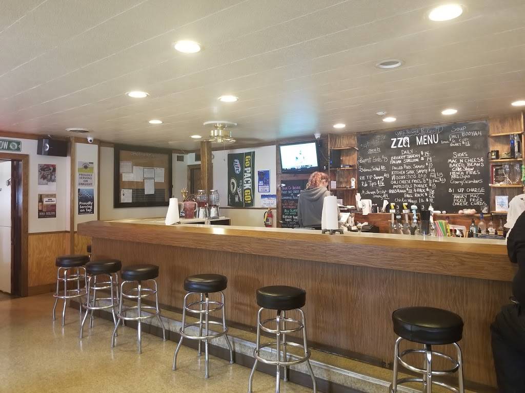 ZoZos BBQ | restaurant | 1035 Vanderbraak St, Green Bay, WI 54302, USA | 9203013121 OR +1 920-301-3121