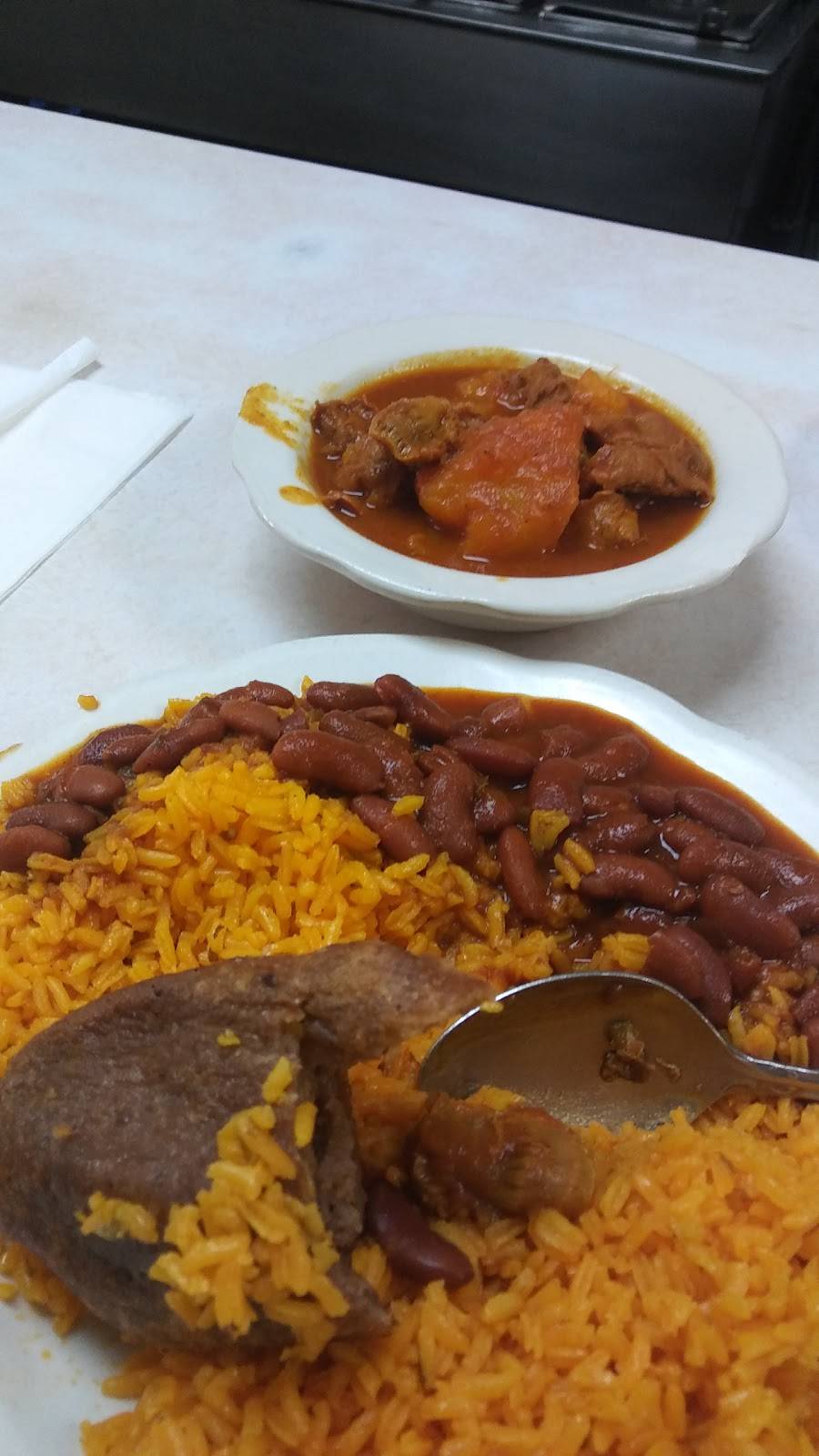 Rincon Criollo | restaurant | 715 E 18th St, Paterson, NJ 07501, USA | 9737427567 OR +1 973-742-7567