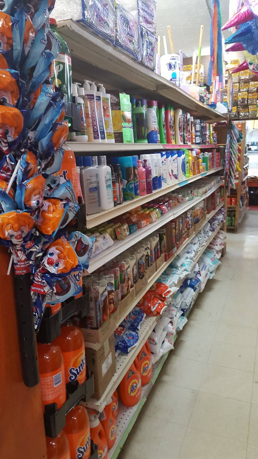 Las Mexicanas Super Market | restaurant | 414 S Sherman Dr, Indianapolis, IN 46201, USA | 3173510149 OR +1 317-351-0149