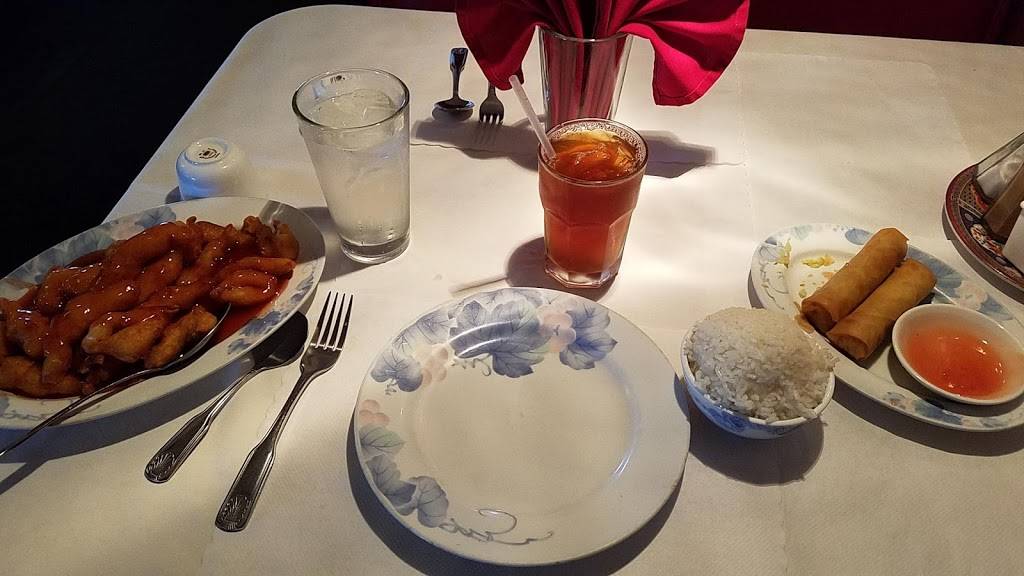 Golden House Chinese Cuisine | restaurant | 12030 Mukilteo Speedway, Mukilteo, WA 98275, USA | 4254388833 OR +1 425-438-8833