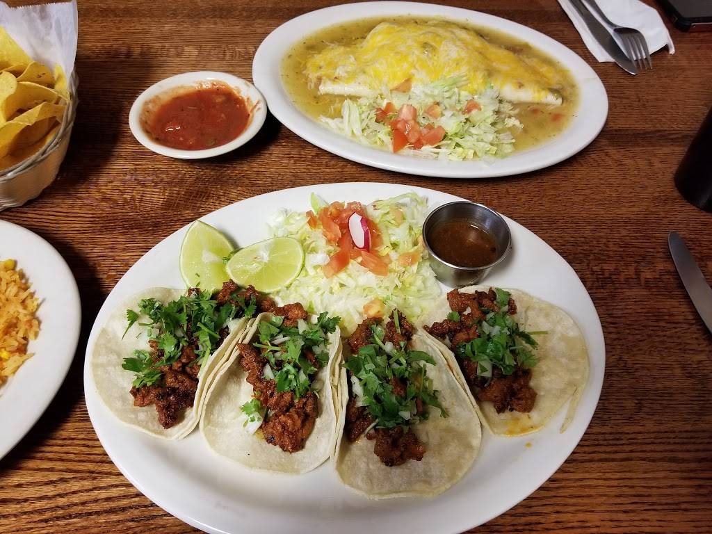 Amigos Mexican Food | restaurant | 6831 S Dayton St, Greenwood Village, CO 80112, USA | 3037908147 OR +1 303-790-8147