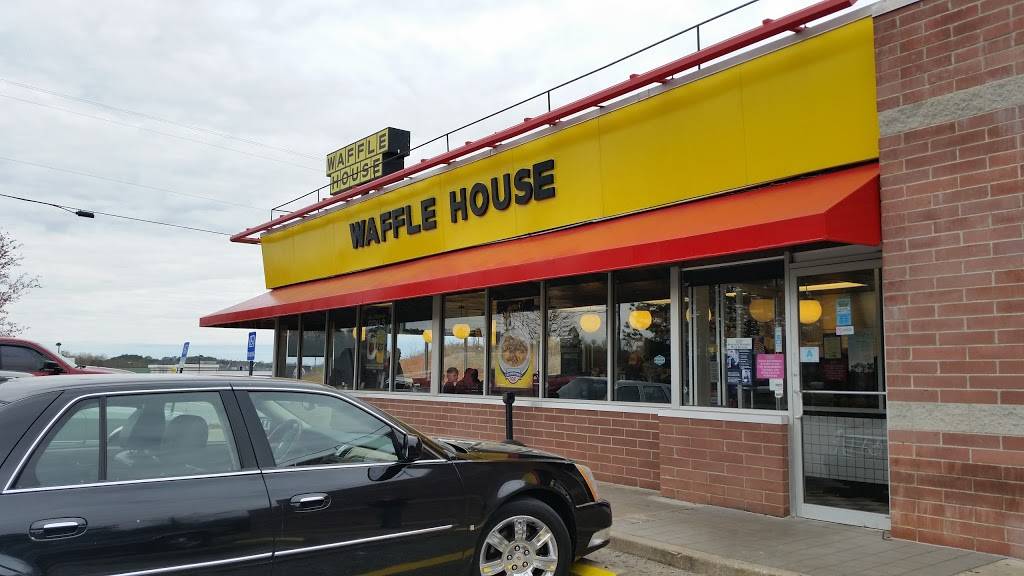 Waffle House | meal takeaway | 1 Melvin Dr, Greenville, SC 29605, USA | 8642777470 OR +1 864-277-7470