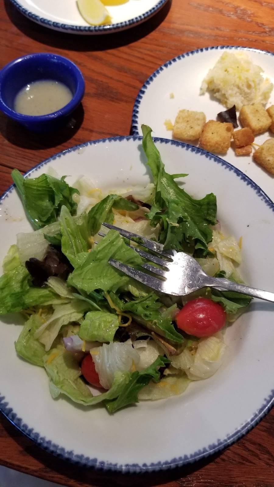 Red Lobster | restaurant | 1050 Holcomb Bridge Rd, Roswell, GA 30076, USA | 7709988573 OR +1 770-998-8573