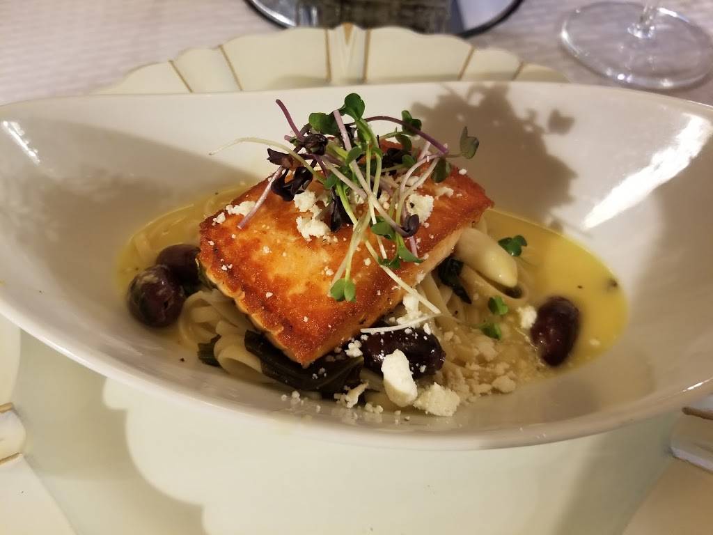 Casablanca | restaurant | 1151 6th St NW #106, Rochester, MN 55901, USA | 5072880274 OR +1 507-288-0274