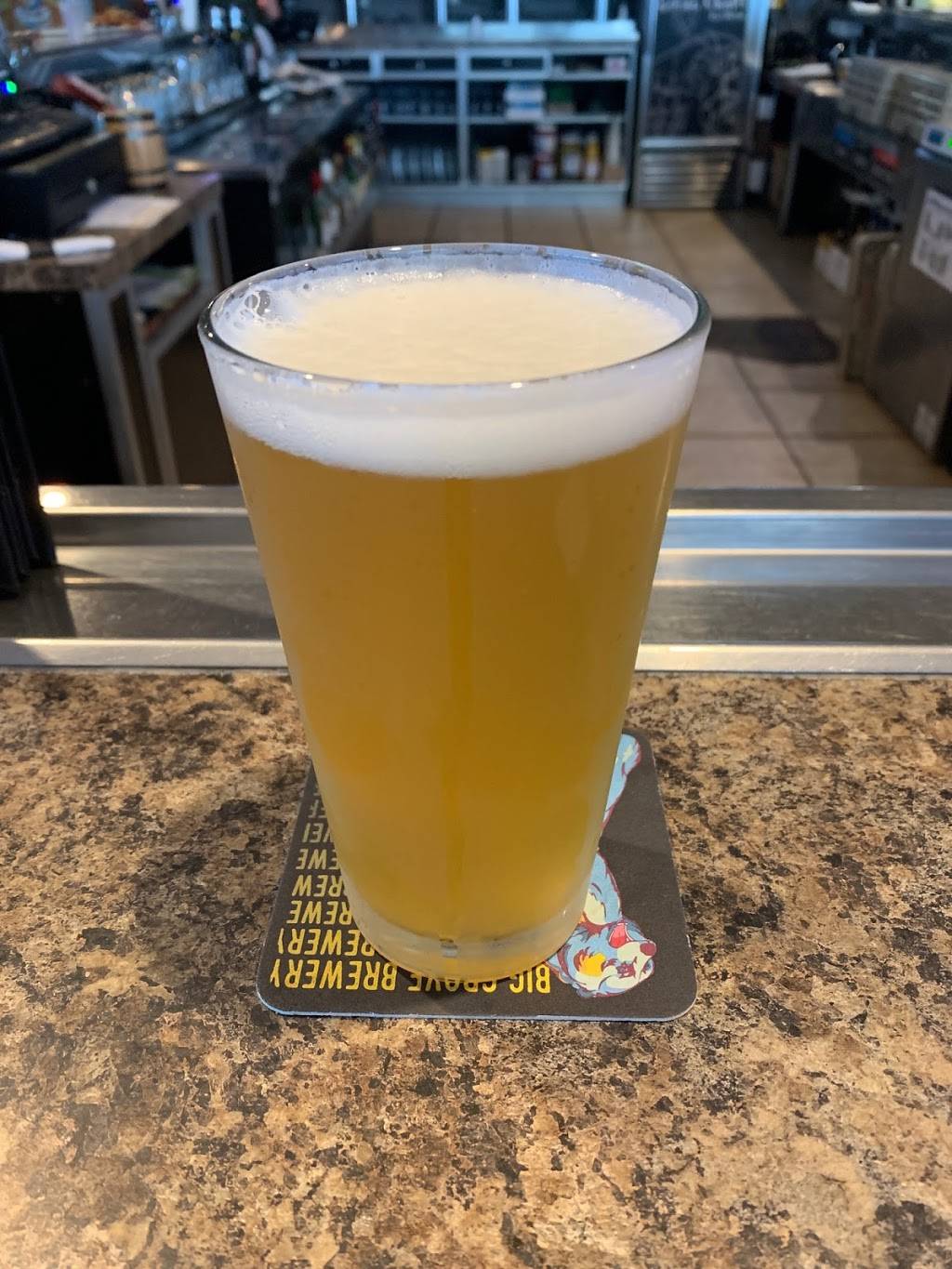 The Local Craft - Ale House | restaurant | 4001 Center Point Rd NE, Cedar Rapids, IA 52402, USA | 3193207644 OR +1 319-320-7644