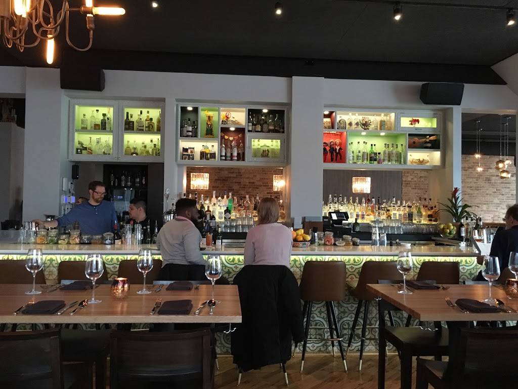 Dos Urban Cantina | restaurant | 2829 W Armitage Ave, Chicago, IL 60647, USA | 7736616452 OR +1 773-661-6452