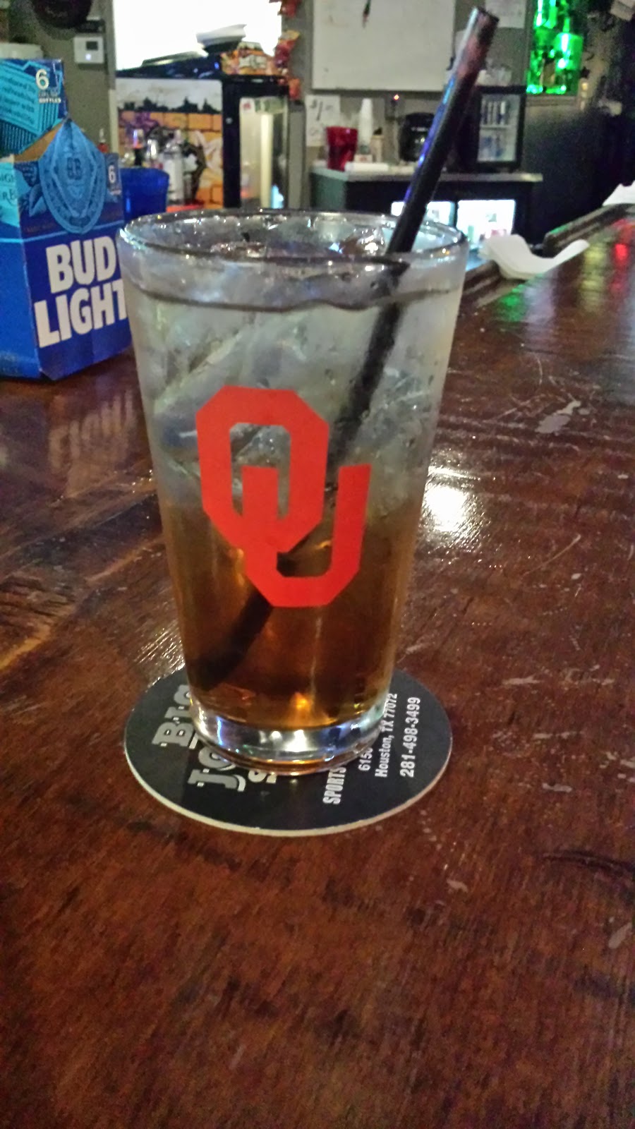 Biggles Houston | restaurant | 6150 Wilcrest Dr, Houston, TX 77072, USA | 8326178362 OR +1 832-617-8362